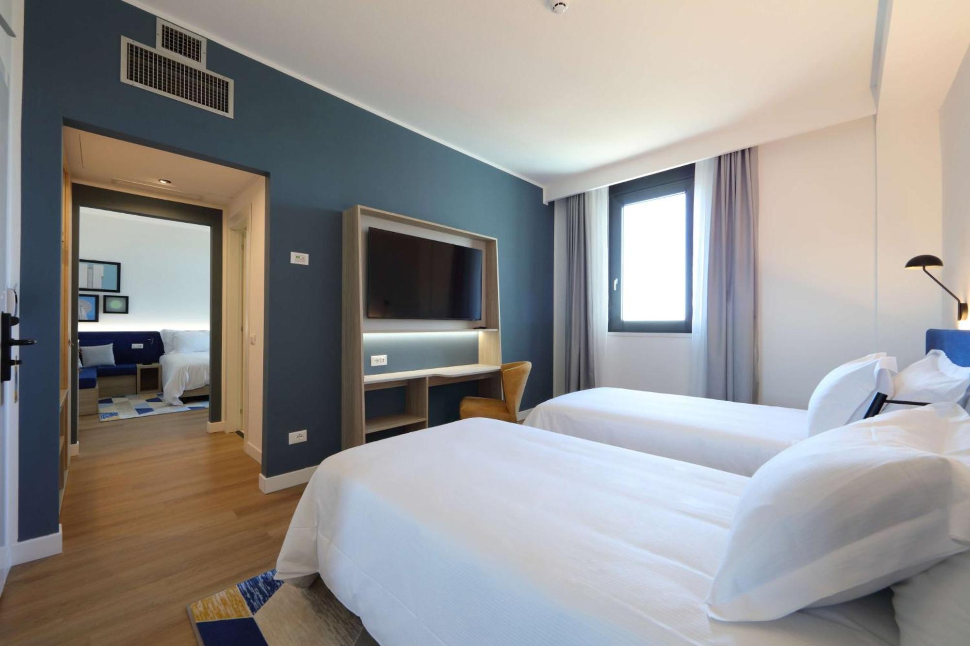 Hampton By Hilton Rome North Fiano Romano Exterior photo